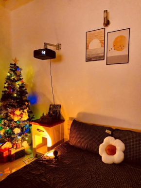 Cozynest Homestay n Cinema